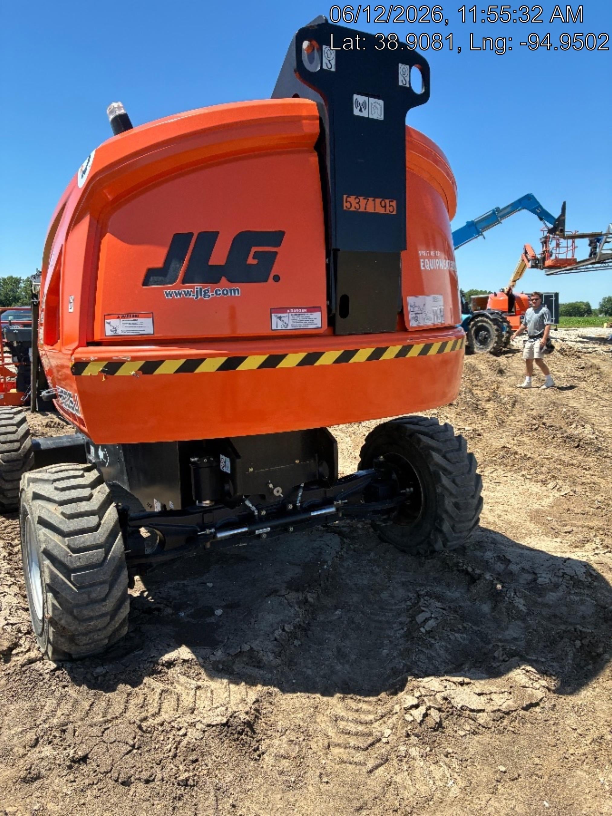 2025 JLG 460SJ