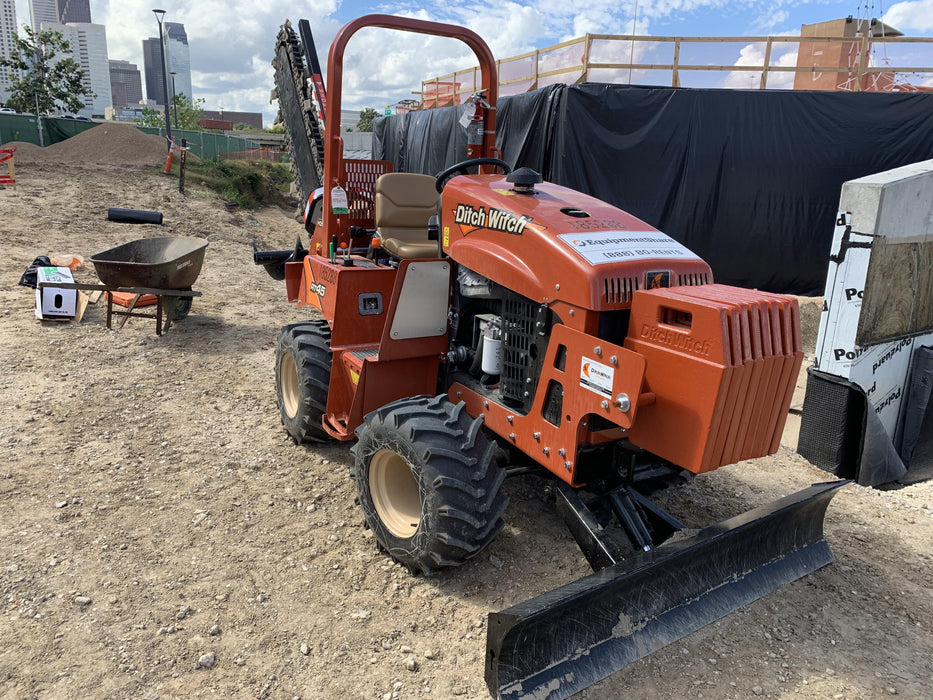 2021 DITCH WITCH RT45A
