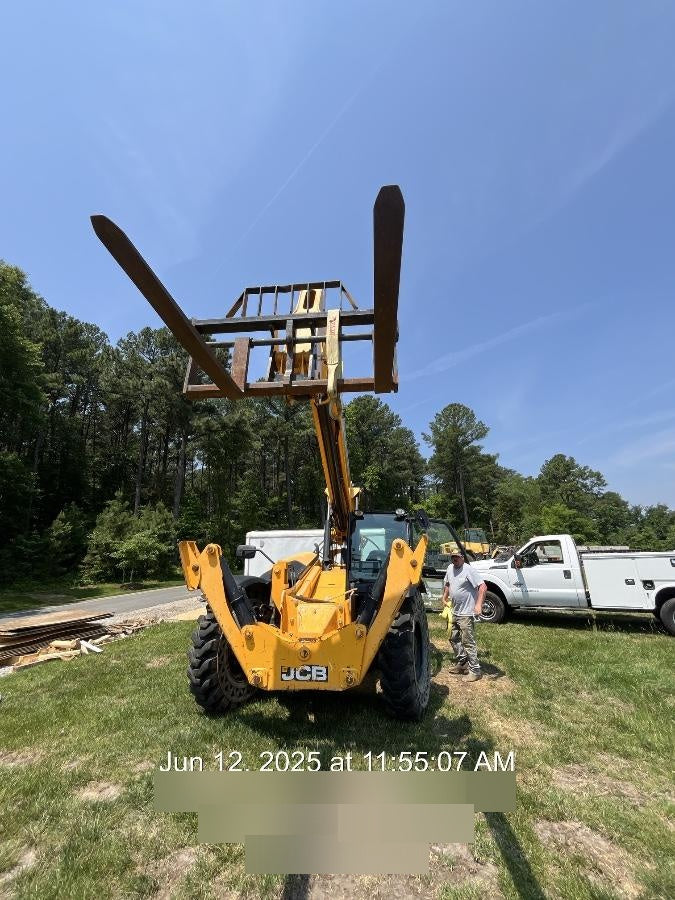 2020 JCB 510-56