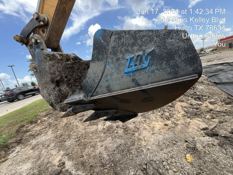 2020 TAG MANUFACTURING 36" V-Bottom Bucket