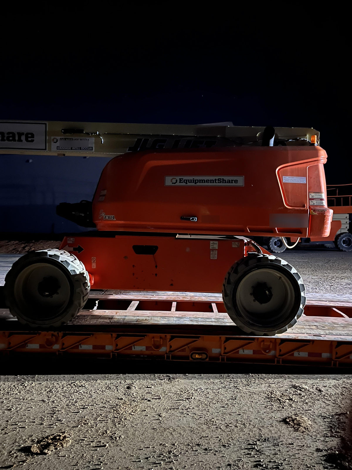2020 JLG 660SJ