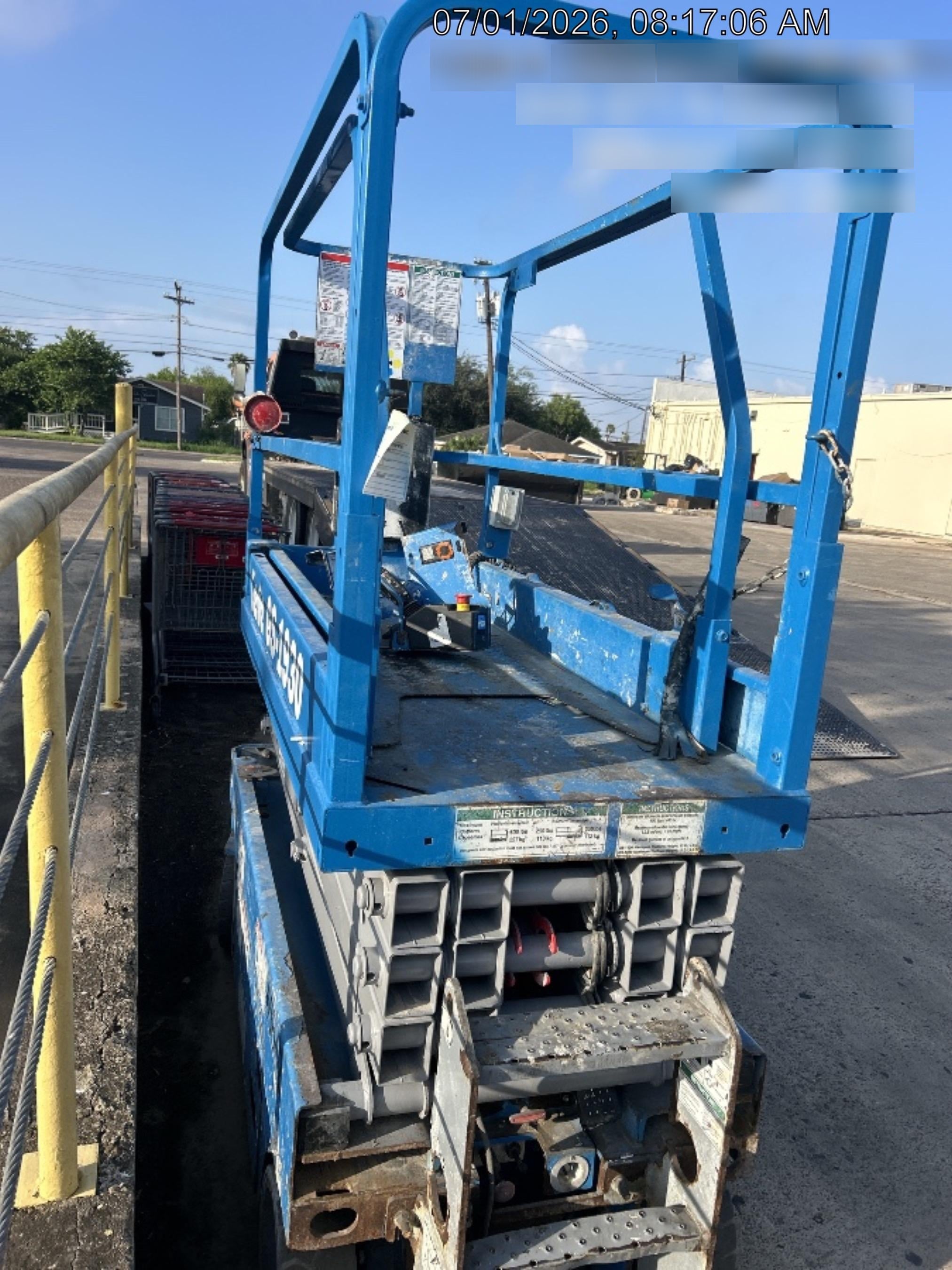2019 Genie GS-1930 Fixed rails with chain Entry