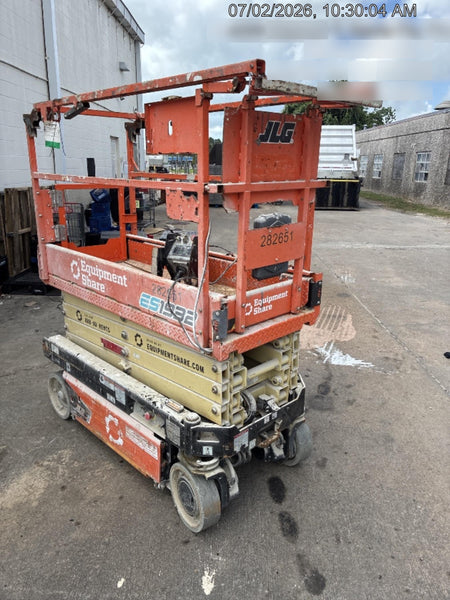 2022 JLG ES1932