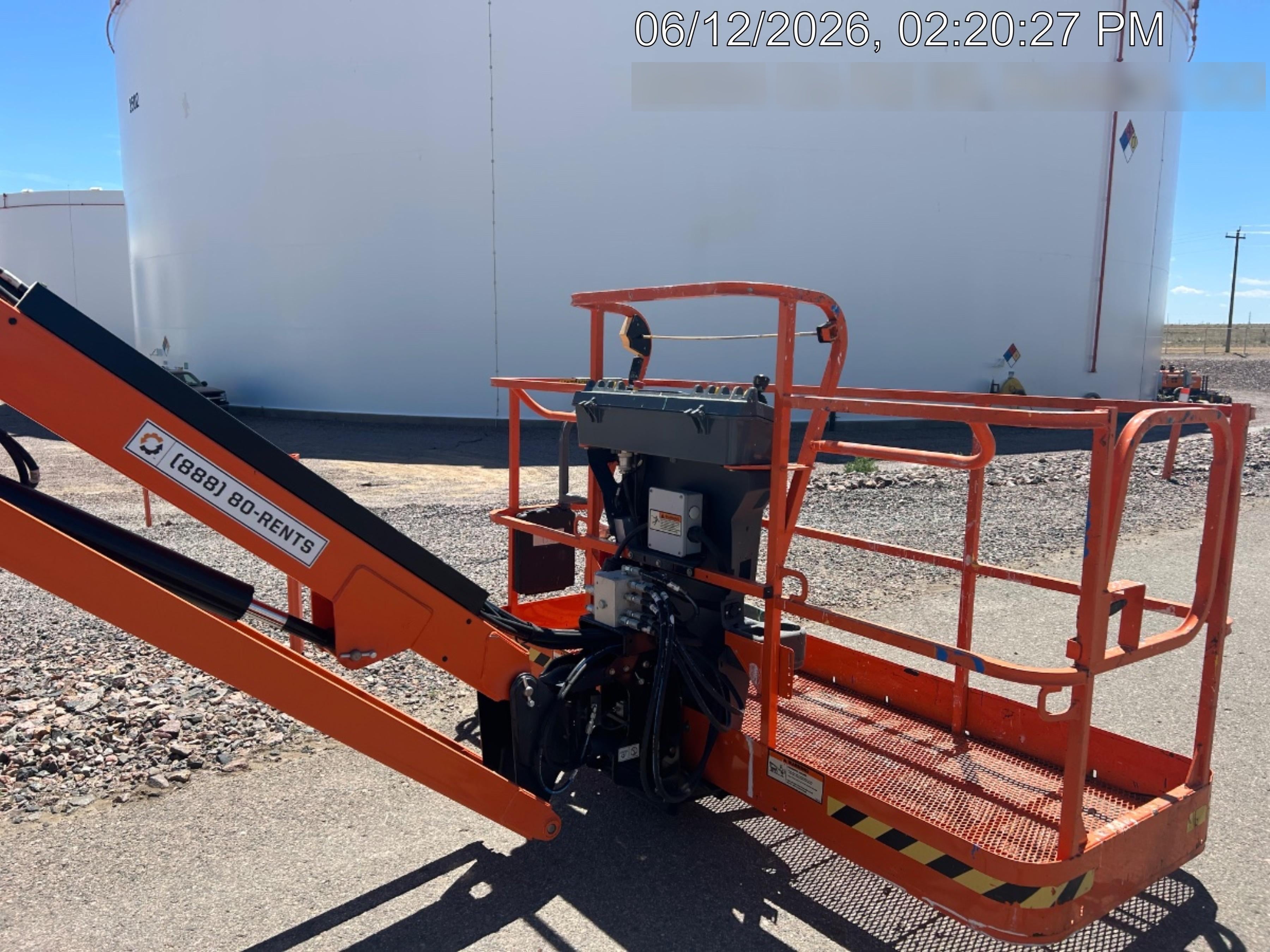 2023 JLG 600AJ