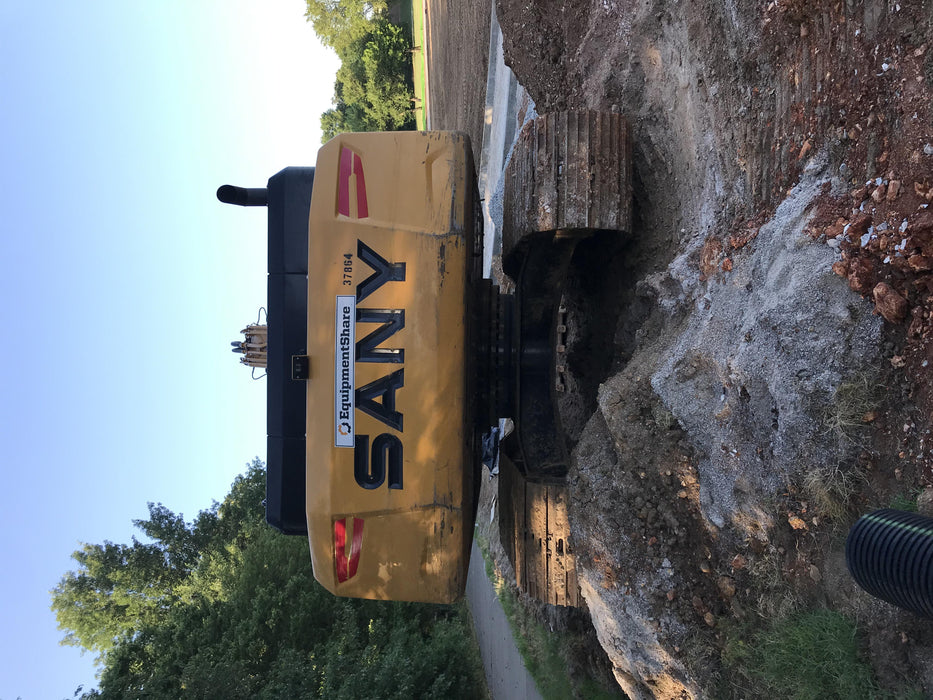 2019 SANY SY265C LC