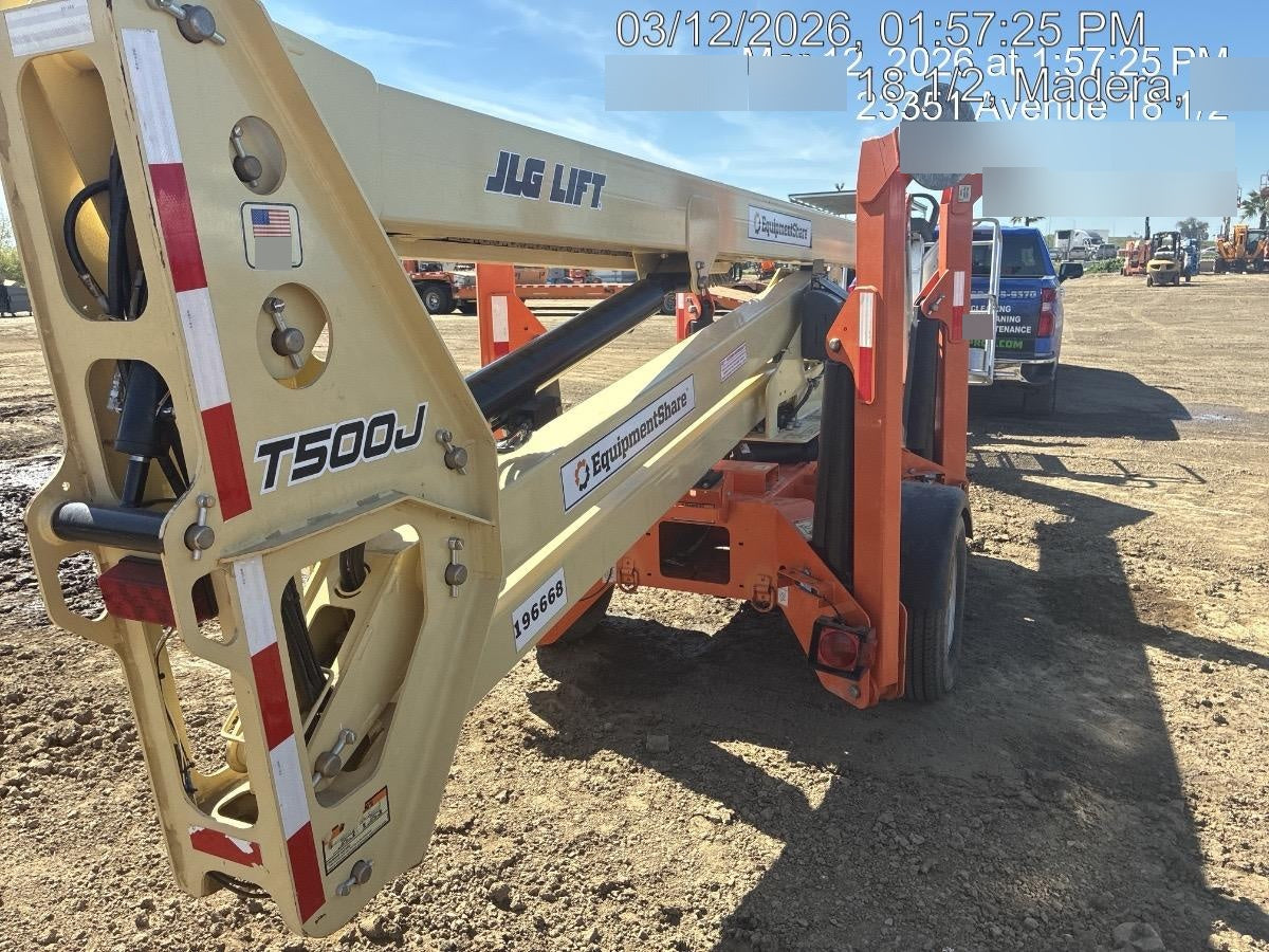 2021 JLG T500J