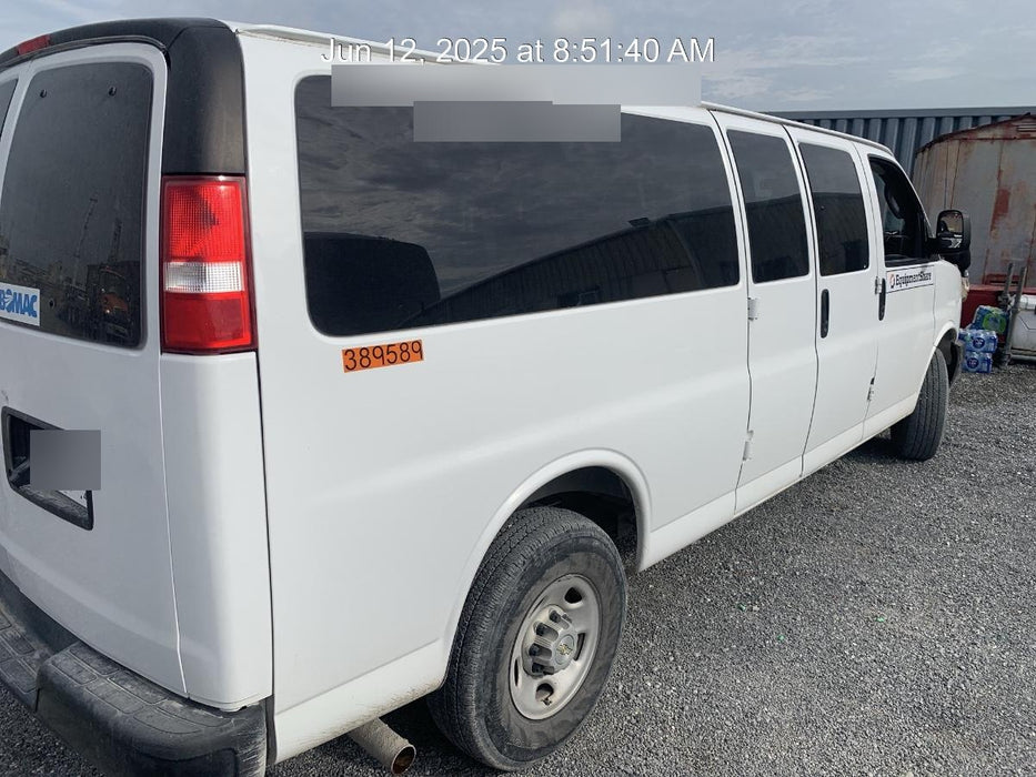 2023 CHEVROLET Express Van - Rental
