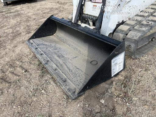 2025 JOHN DEERE 84" Bucket - John Deere