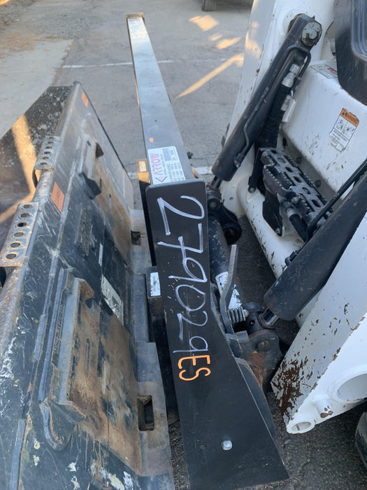 2022 ARROW MATERIAL HANDLING FS5100CB - 72"