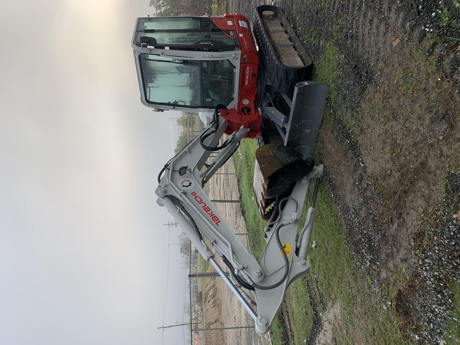 2020 TAKEUCHI TB250-2C