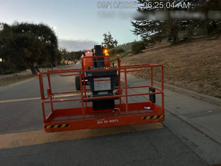 2025 JLG 460SJ
