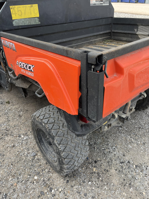 2019 Kubota RTV-XG850WL-H 4wd Utility Cart, Gas, 2 Seat, LED Strobe, Windshield Tempered Glass, Plastic Canopy, Wire Harness Kit, Backup Alarm