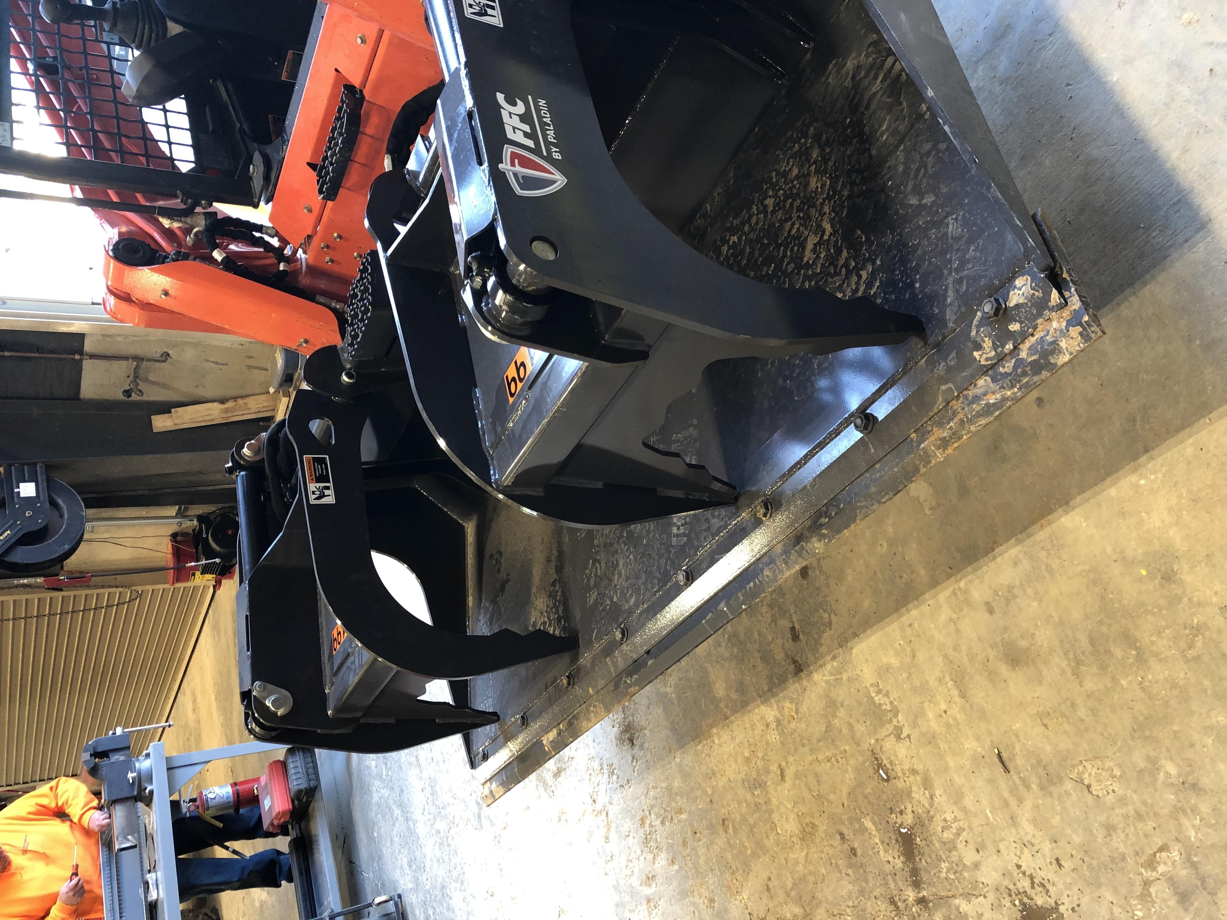 2020 PALADIN UTILITY GRAPPLE 11876-0022