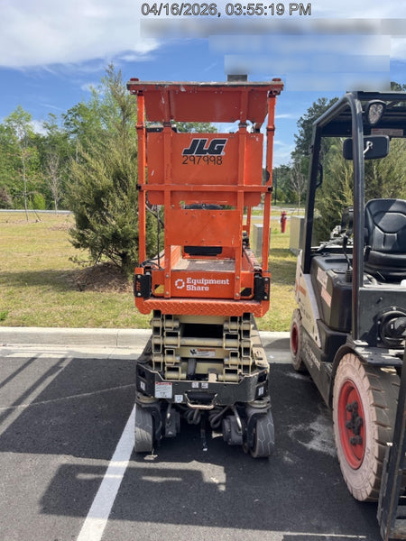 2023 JLG ES1932