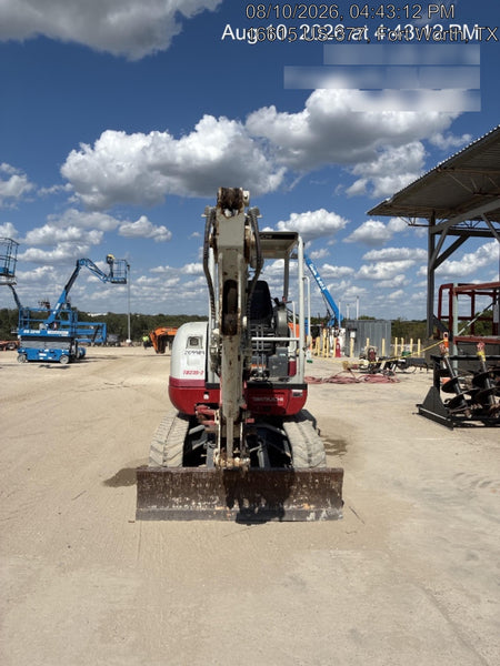 2022 TAKEUCHI TB235-2R