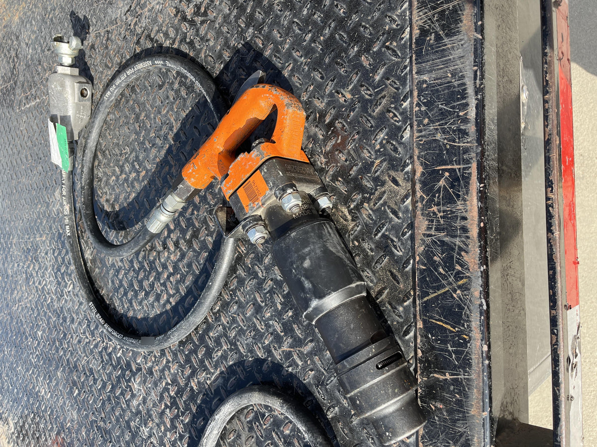 2022 MICHIGAN PNEUMATIC ES-CH3R-TRACKER