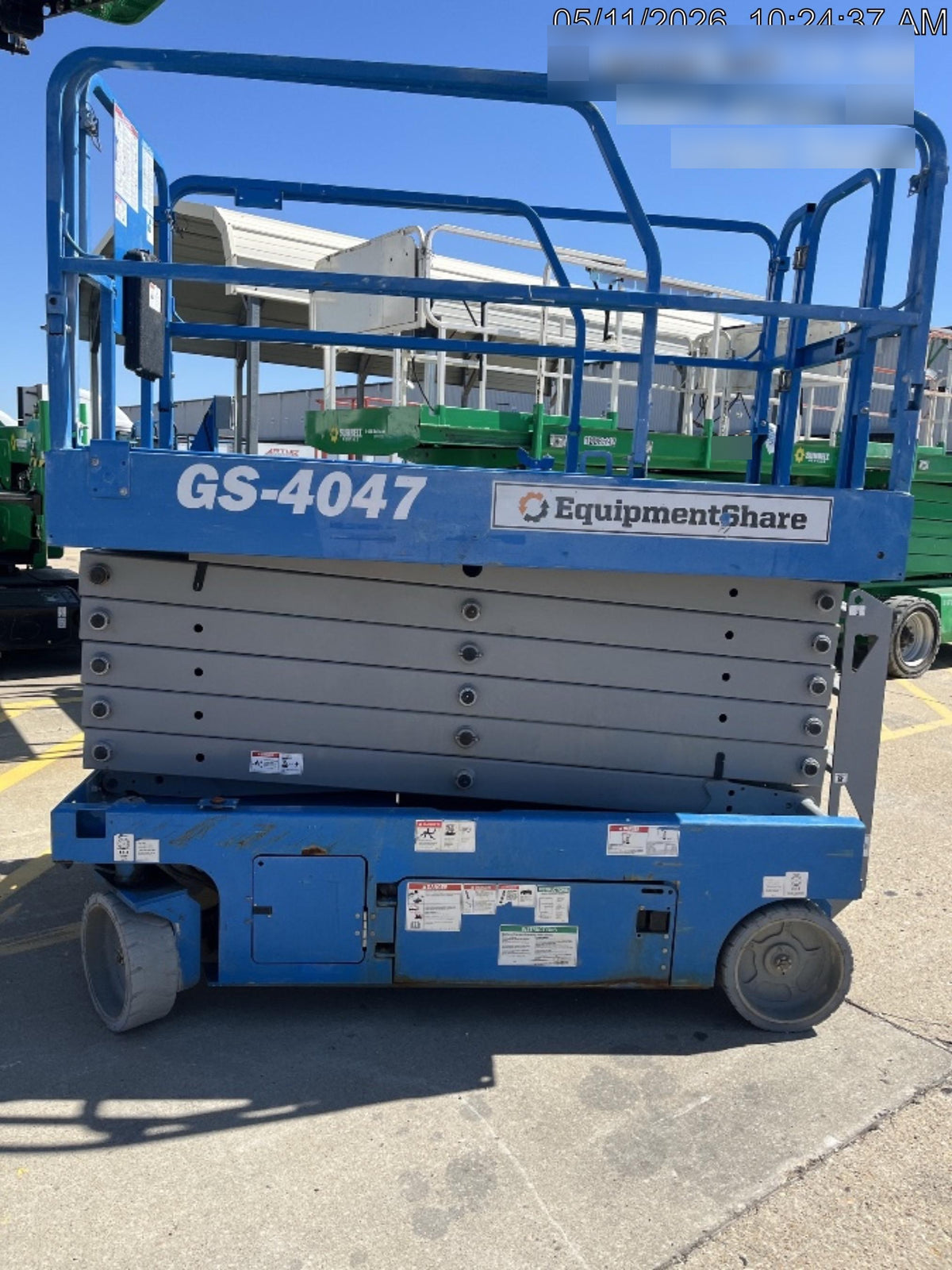 2019 Genie GS-4047 Folding rails with half height swing gate