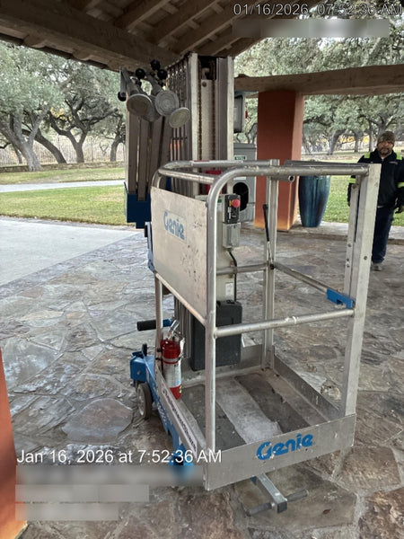 2019 GENIE AWP-30S