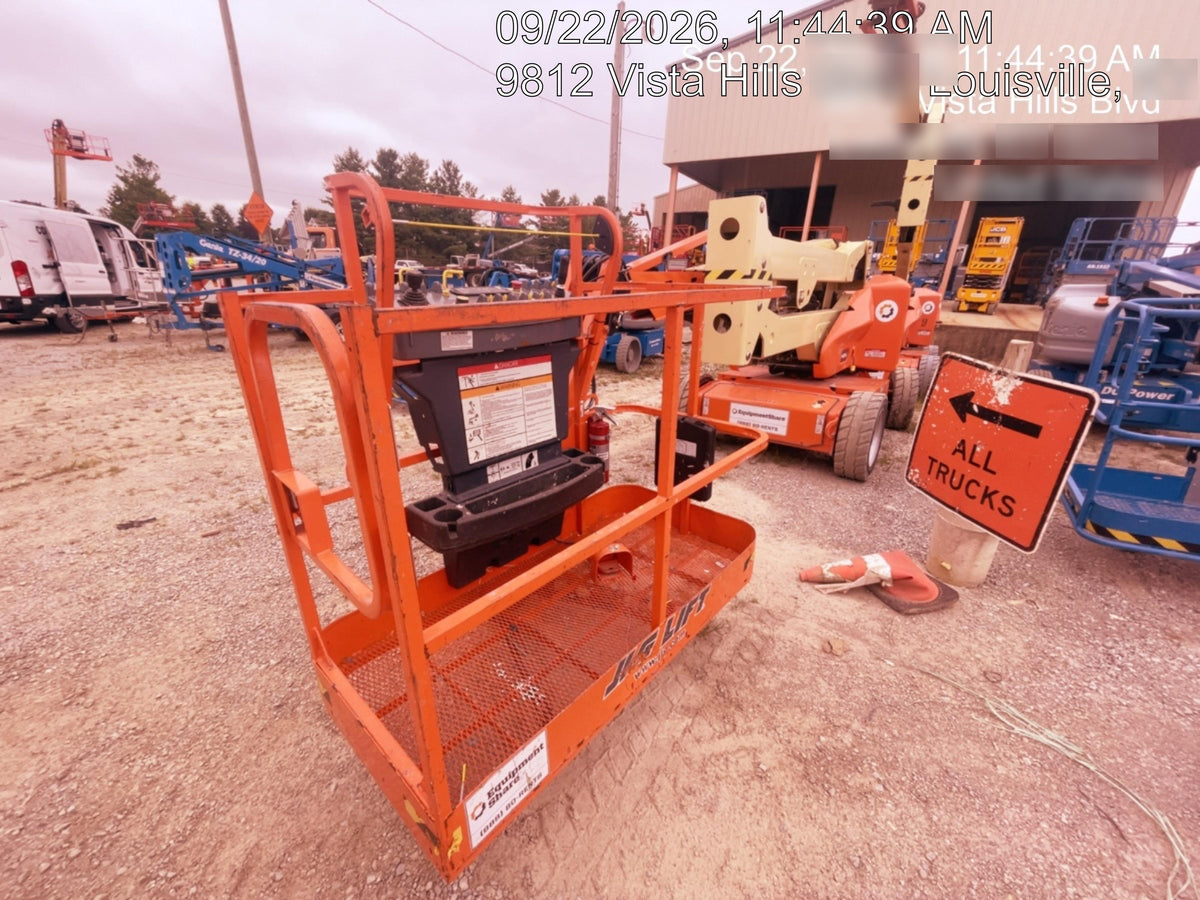 2022 JLG E450AJ