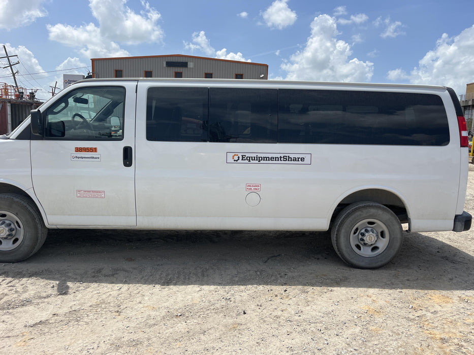 2023 CHEVROLET Express Van - Rental