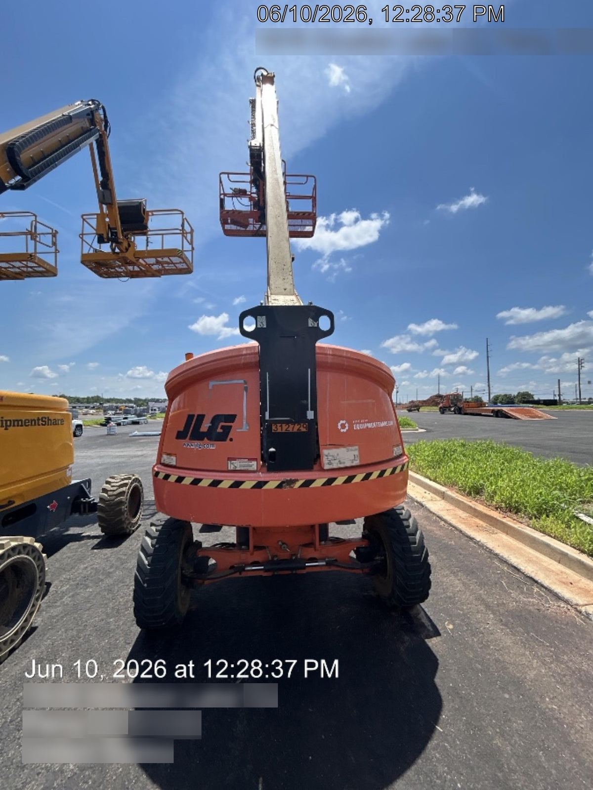 2023 JLG 460SJ