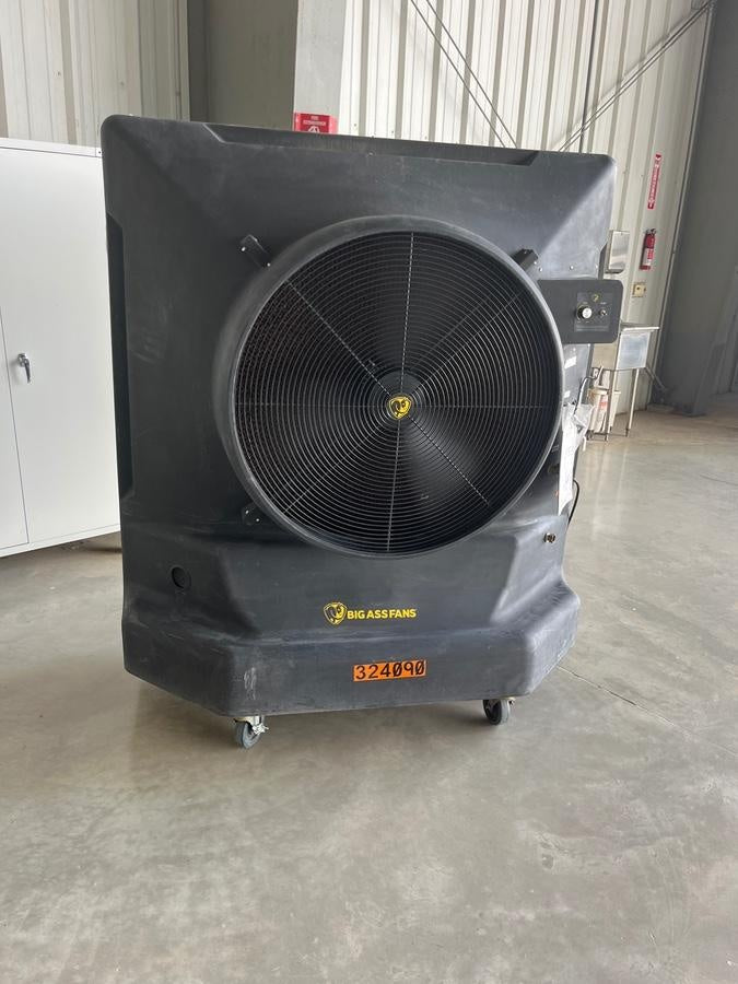 2023 BIG ASS FANS Cool Space 400