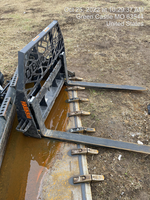 2022 PALADIN 48" Pallet Forks - Paladin