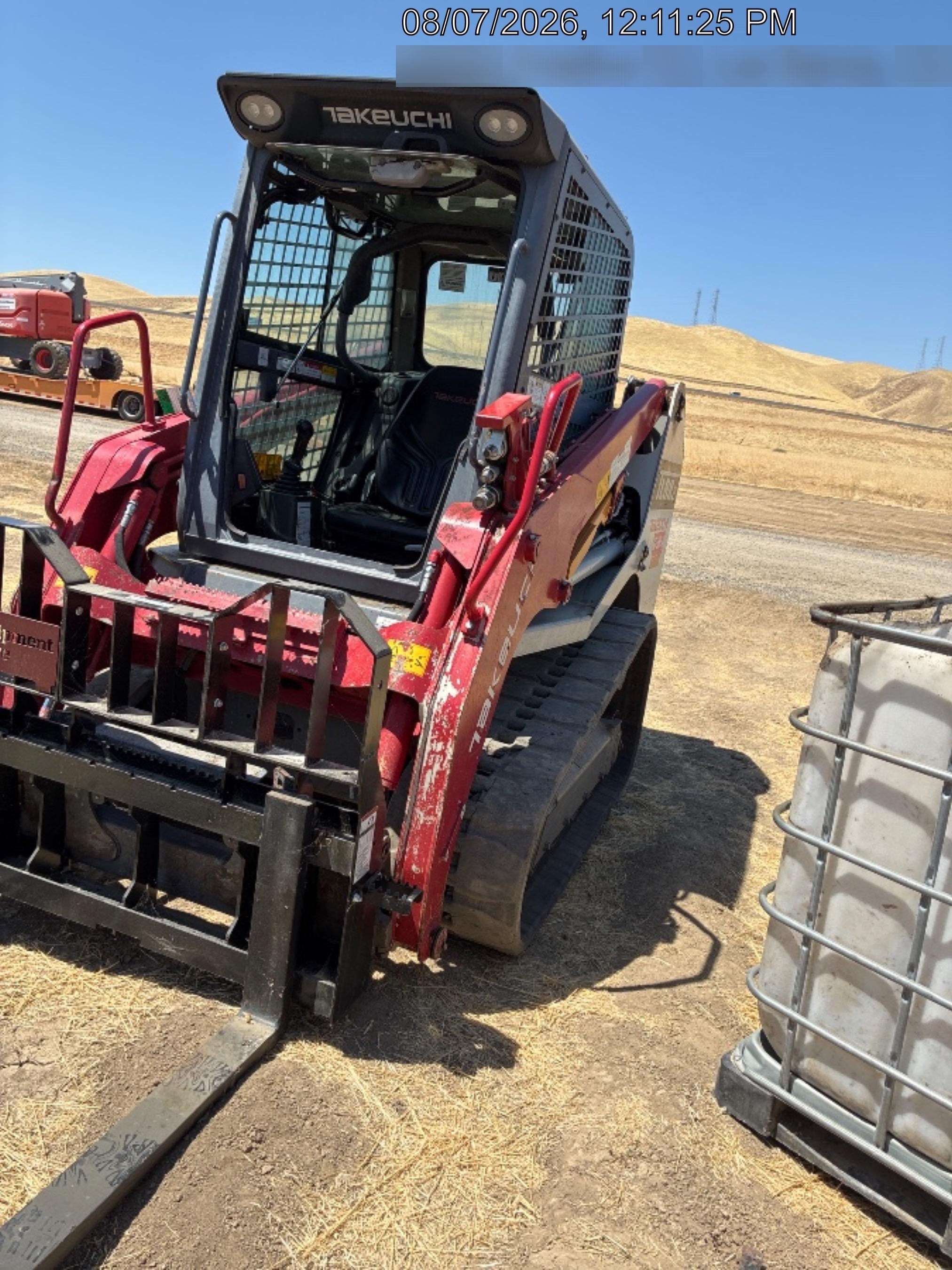 2022 TAKEUCHI TL8R2-CR