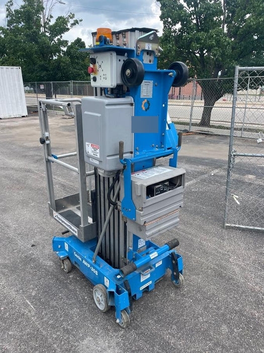 2020 GENIE AWP-30S