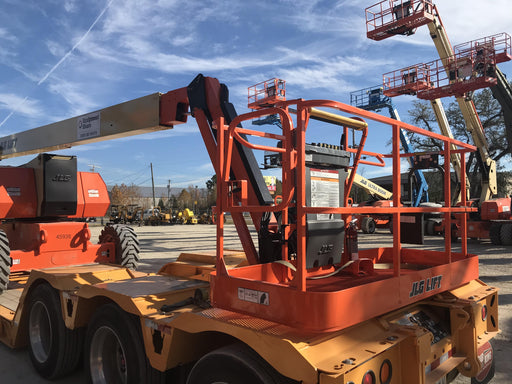2019 JLG 800AJ