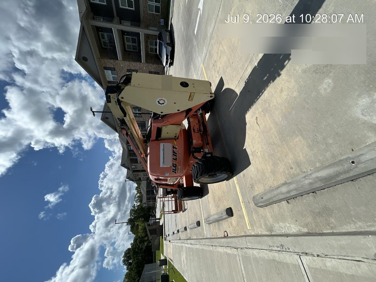 2019 JLG 600AJ