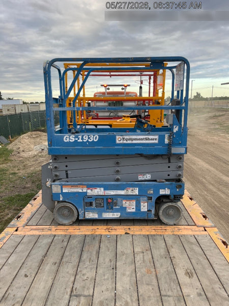 2019 Genie GS-1930 Half Height Swing Gate, 800W Inverter