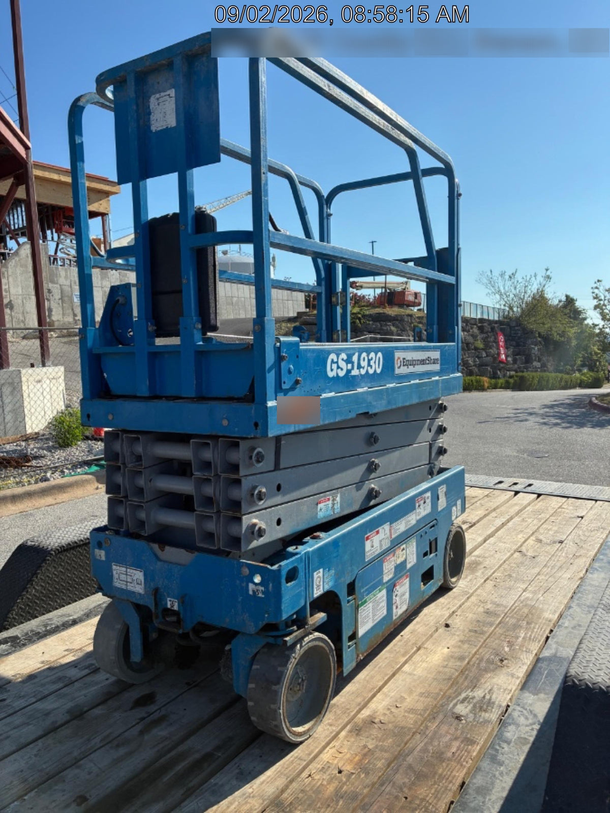 2020 Genie GS-1930 Solid Non Marking Tires, Beacon, Folding rails with half height swing gate