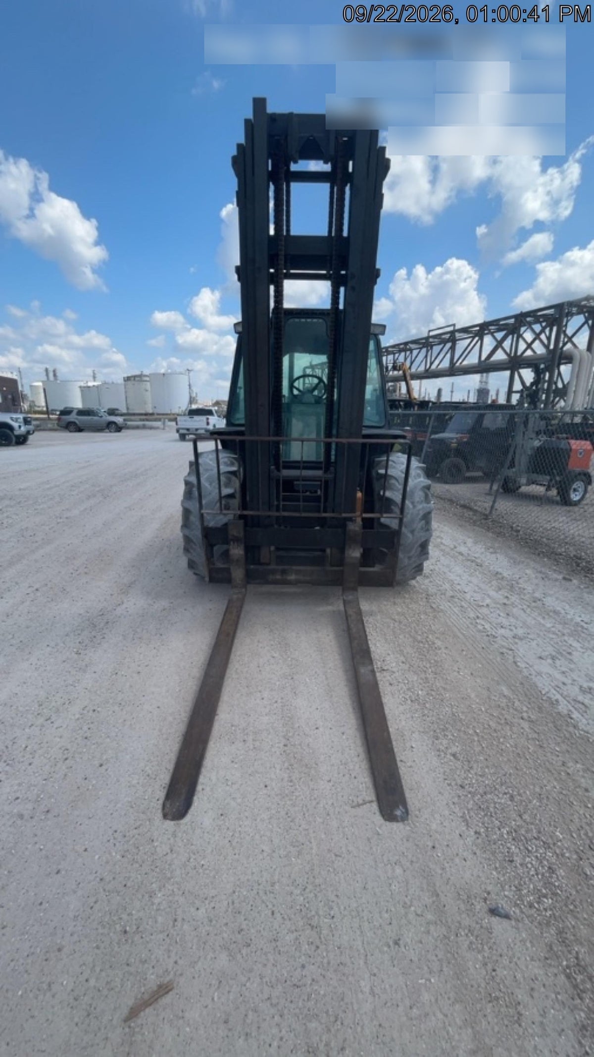 2021 CASE 588H
