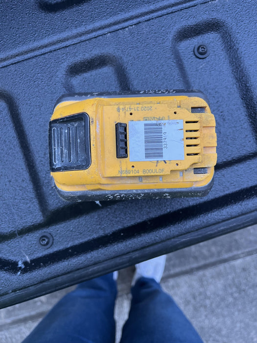 2021 DEWALT DCH614X2