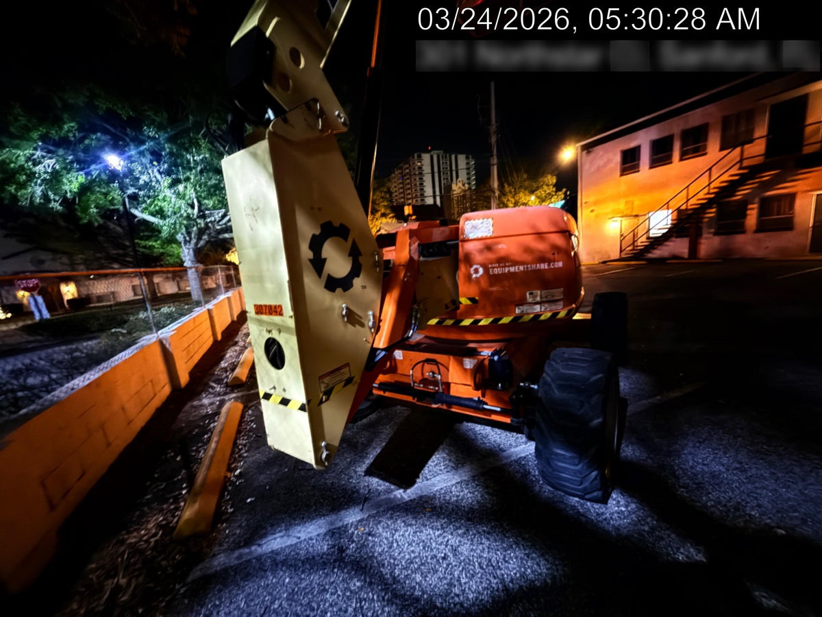 2023 JLG 600AJ