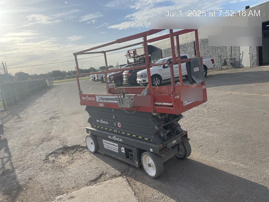 2017 Skyjack SJIII-3226 Skyjack SJ3226, Trojan Battery Set, Extended Warranty 5yr/5k hr