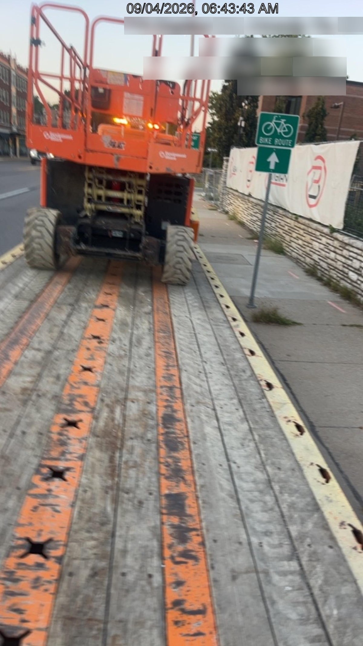 2022 JLG RT2669