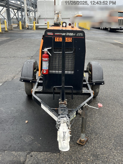 2021 Lincoln Electric Vantage 322 Vantage 322 Ready Pak 3 w/ Decals, ORANGE (includes trailer, cable rack, fender light kit) NO Telematics