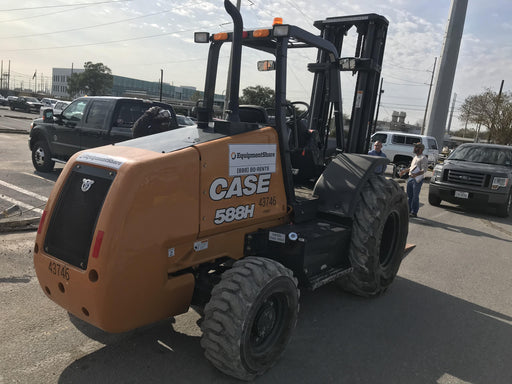 2019 CASE 588H