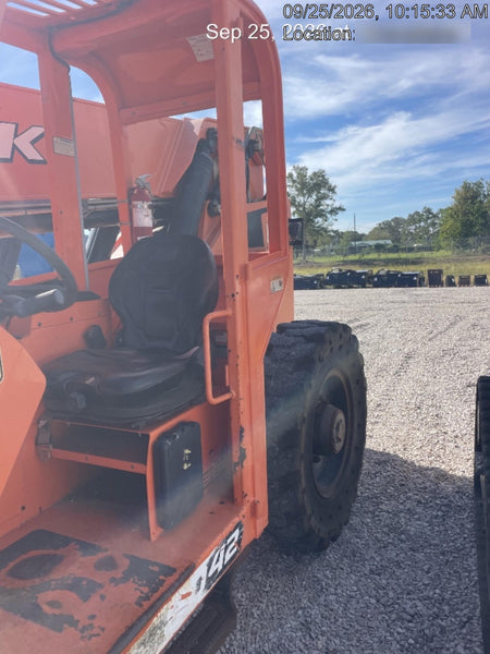 2018 SKYTRAK 8042