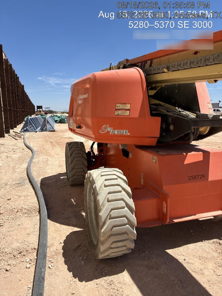 2022 JLG 660SJ