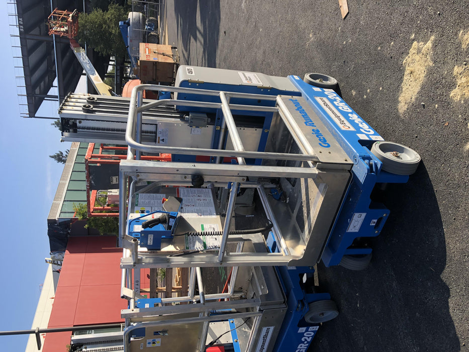 2019 GENIE GR-20