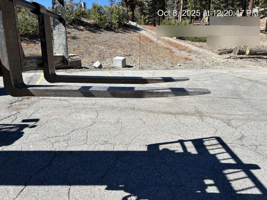 2020 Manitou MTA8044 Cab/Heat/Air, Solid Tires, Work Lights, Beacon, Aux Hydraulics, Back up Alarm, Lifting Eye, Mirrors, ES Keypad