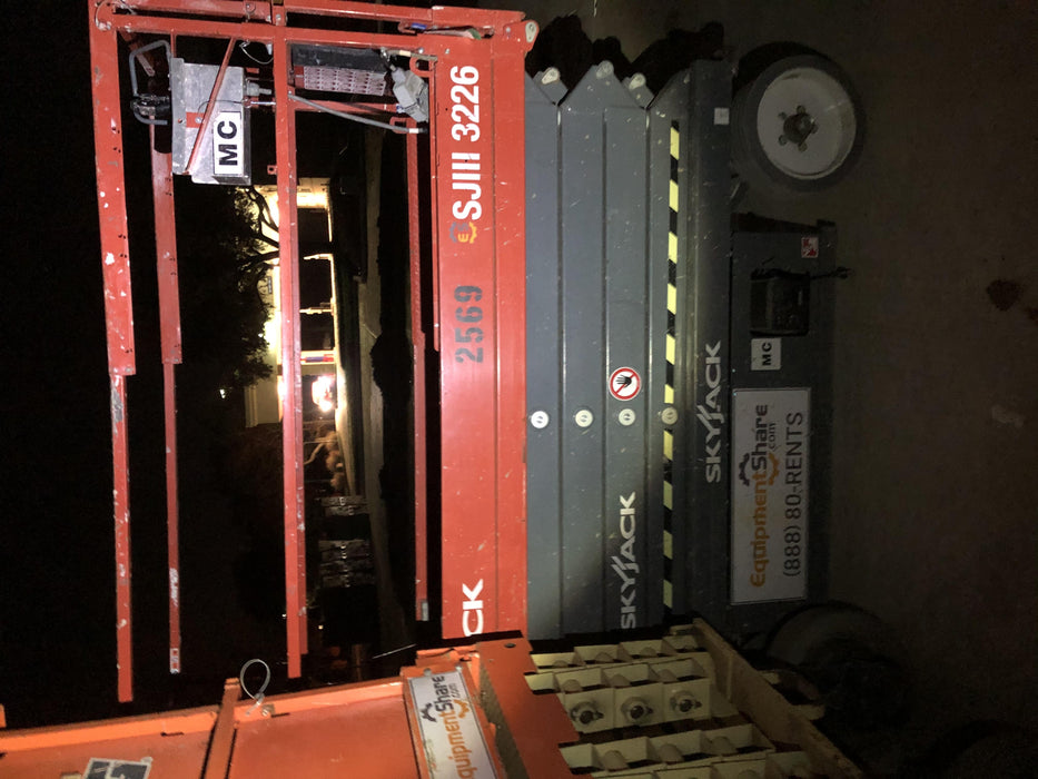 2016 Skyjack SJIII-3226 Standard Options