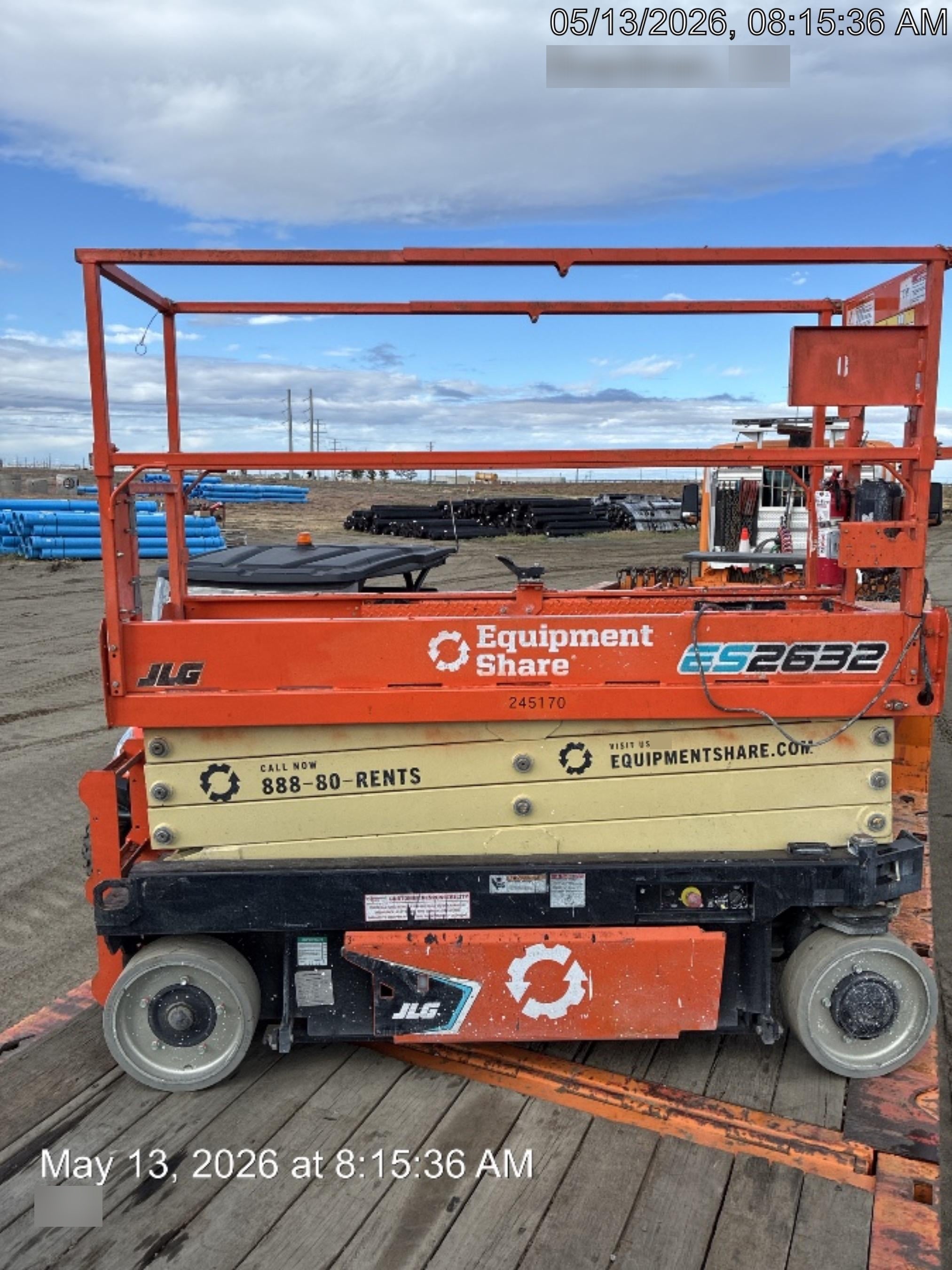2022 JLG ES2632