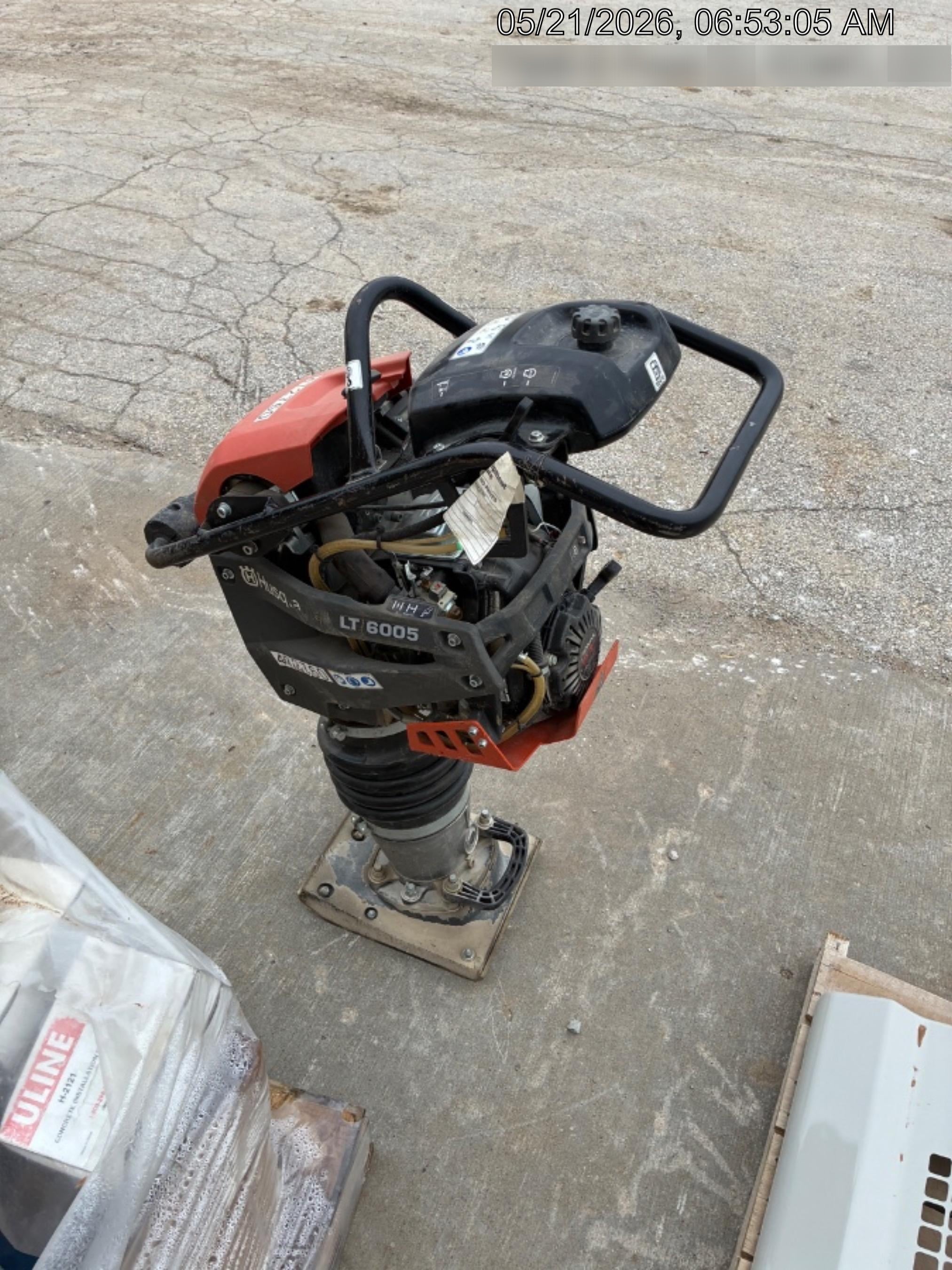 2024 HUSQVARNA LT6005
