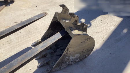 2020 PALADIN 48" Pallet Forks - Paladin