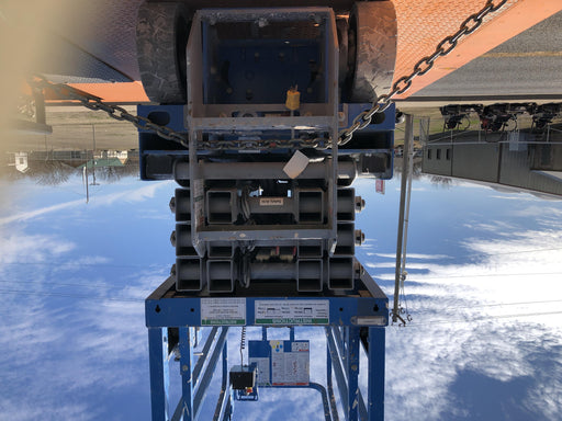 2019 Genie GS-1930 Fixed rails with chain Entry