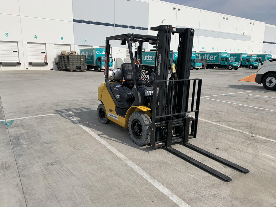 2020 KOMATSU FG25T-16